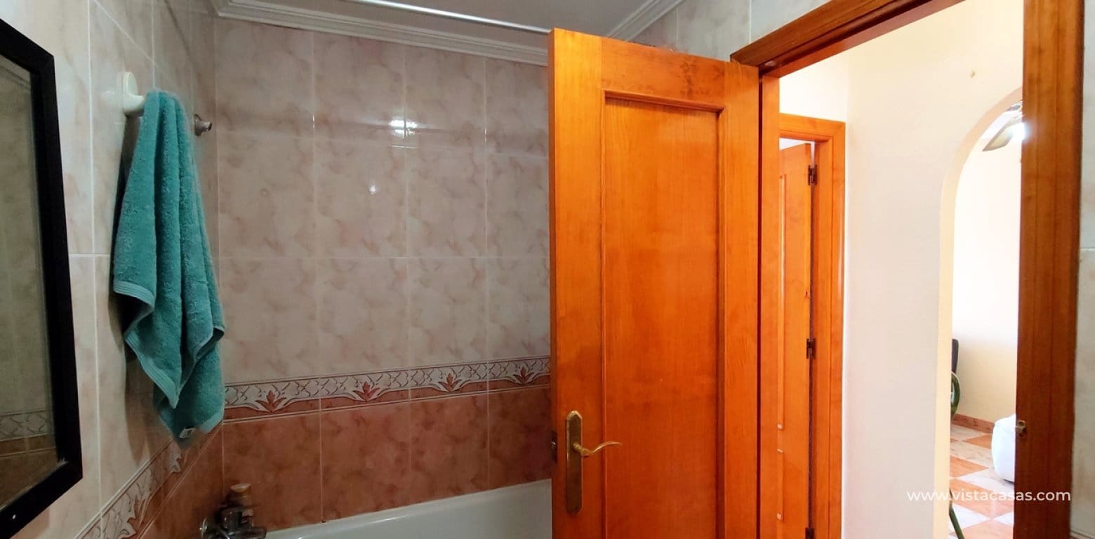 2 soveværelse Lejlighed til salg i Villamartin - € 159.000 (Ref: 9946024)