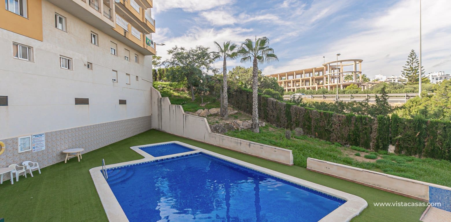 2 slaapkamer Appartement te koop in La Zenia - € 189.000 (Ref: 9946025)