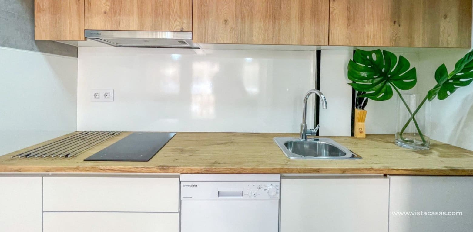 Casa de 3 habitaciones en Playa Flamenca en venta - 285.000 € (Ref: 9948361)