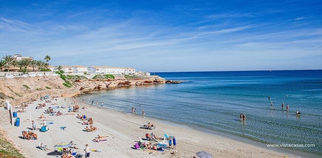 3 makuuhuone Huvila myytävänä paikassa La Zenia, Orihuela - 890 000 € (Ref: 9950165)