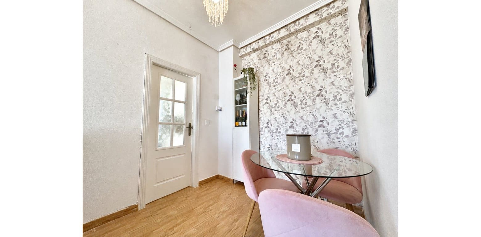2 Zimmer Apartment zu verkaufen in Cabo Roig - 159.900 € (Ref: 9950167)