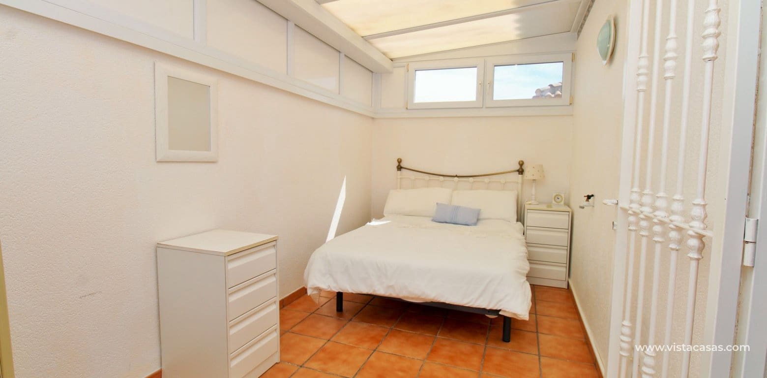 3 slaapkamer Huis te koop in Villamartin met zwembad - € 225.000 (Ref: 9953229)