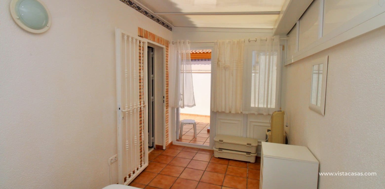 3 slaapkamer Huis te koop in Villamartin met zwembad - € 225.000 (Ref: 9953229)