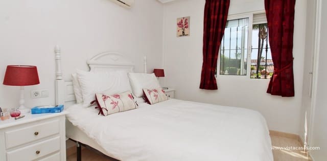 3 slaapkamer Huis te koop in Villamartin, Orihuela met zwembad - € 225.000 (Ref: 9953229)