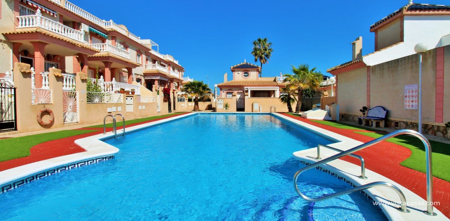 2 sypialnia Dom na sprzedaż w Playa Flamenca z basenem - 255 000 € (Ref: 9958534)