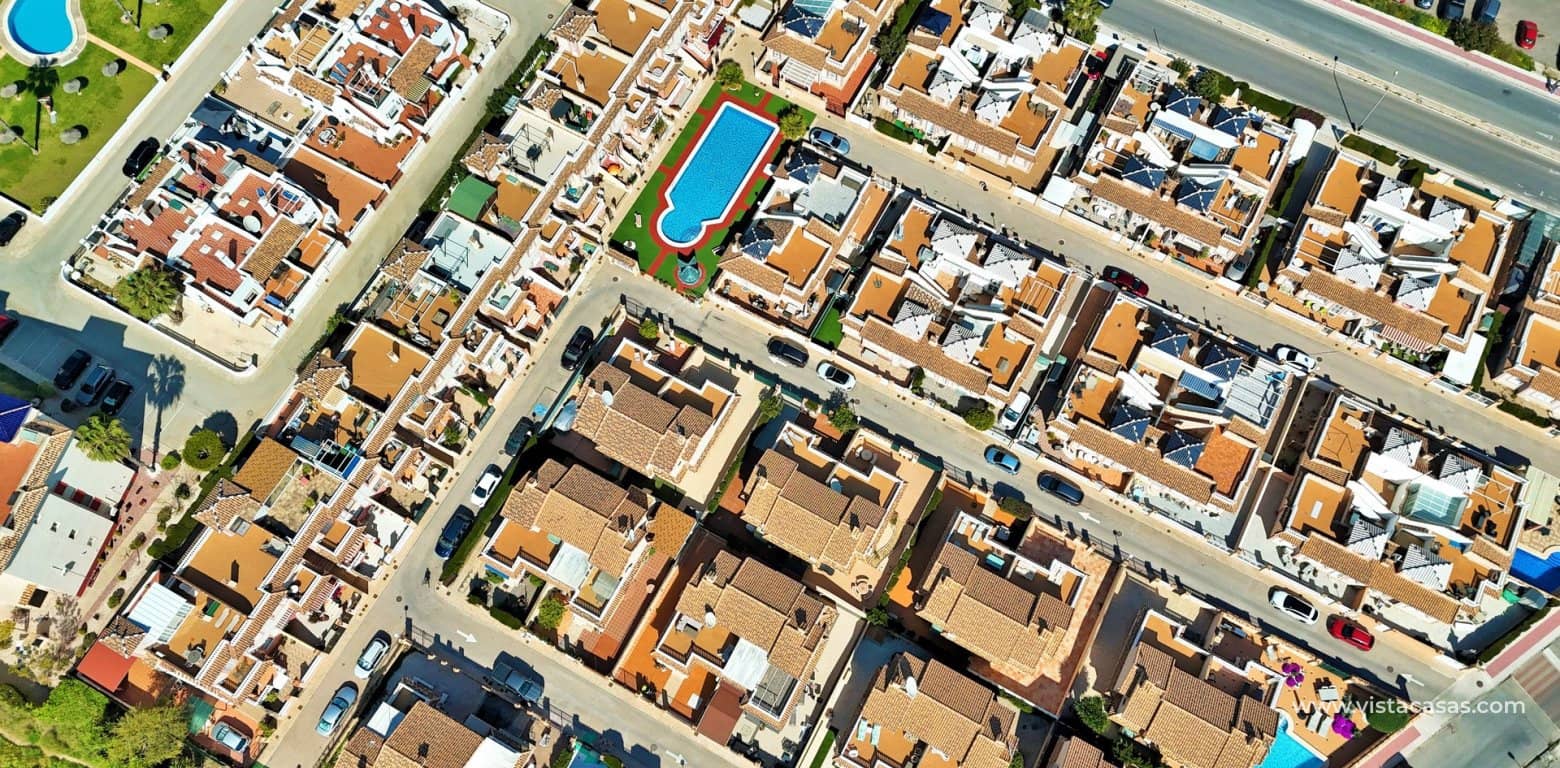 2 sypialnia Dom na sprzedaż w Playa Flamenca z basenem - 255 000 € (Ref: 9958534)