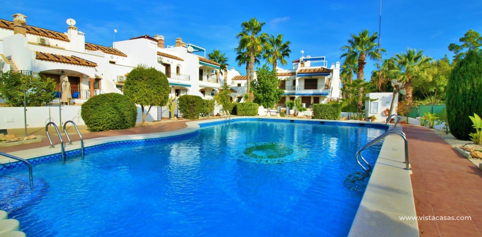 2 bedroom Apartment for sale in Villamartin with pool - € 184,950 (Ref: 9974299)