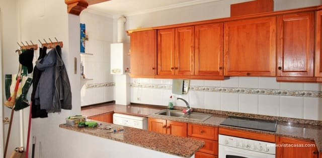 3 soveværelse Byhus til salg i Villamartin, Orihuela med swimmingpool garage - € 249.990 (Ref: 9976152)