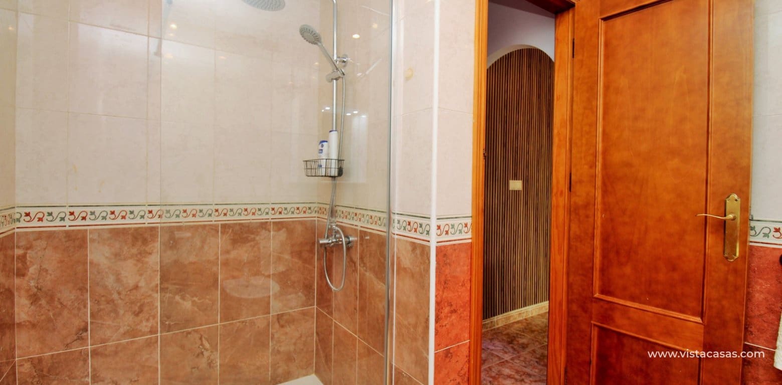 Apartamento de 2 habitaciones en Orihuela Costa en venta con piscina - 149.950 € (Ref: 9976527)