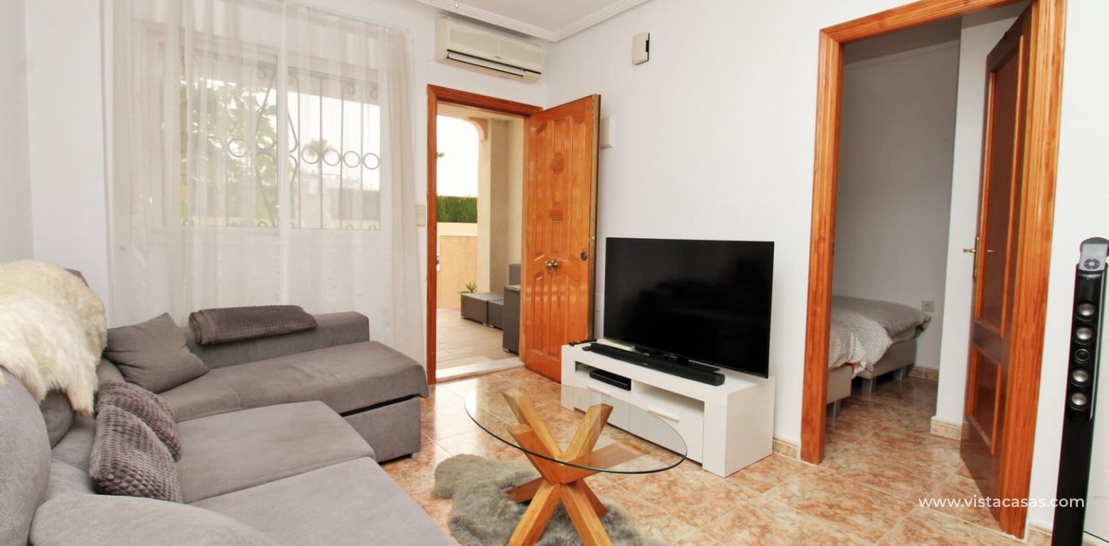 Apartamento de 2 habitaciones en Orihuela Costa en venta con piscina - 149.950 € (Ref: 9976527)