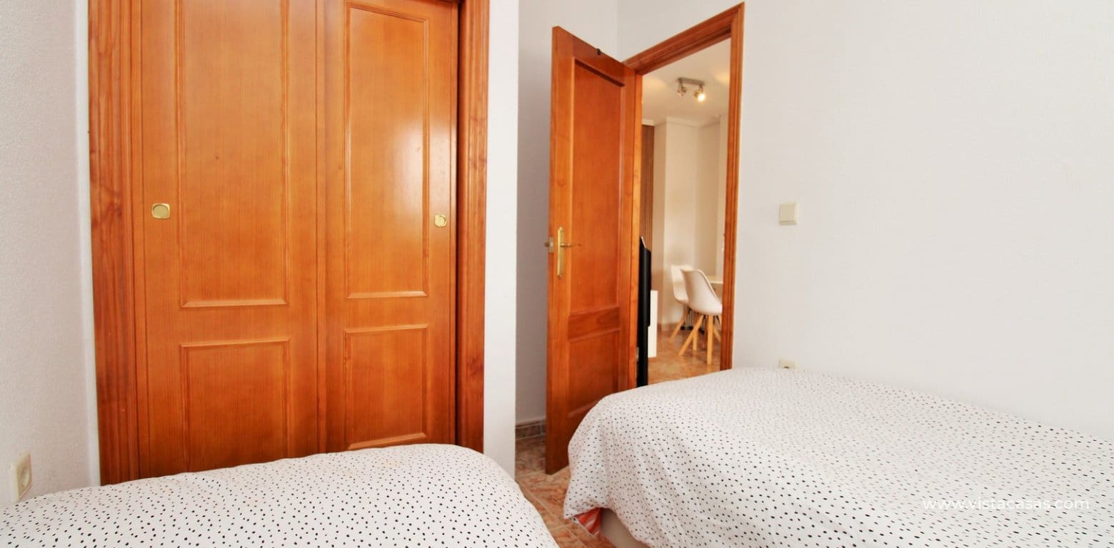 Apartamento de 2 habitaciones en Orihuela Costa en venta con piscina - 149.950 € (Ref: 9976527)