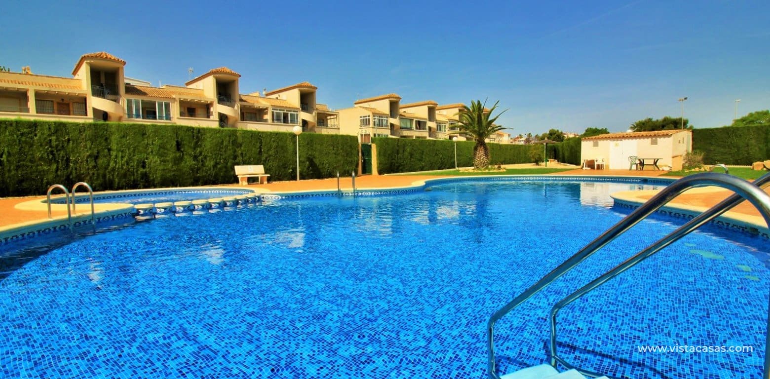 Apartamento de 2 habitaciones en Orihuela Costa en venta con piscina - 149.950 € (Ref: 9976527)