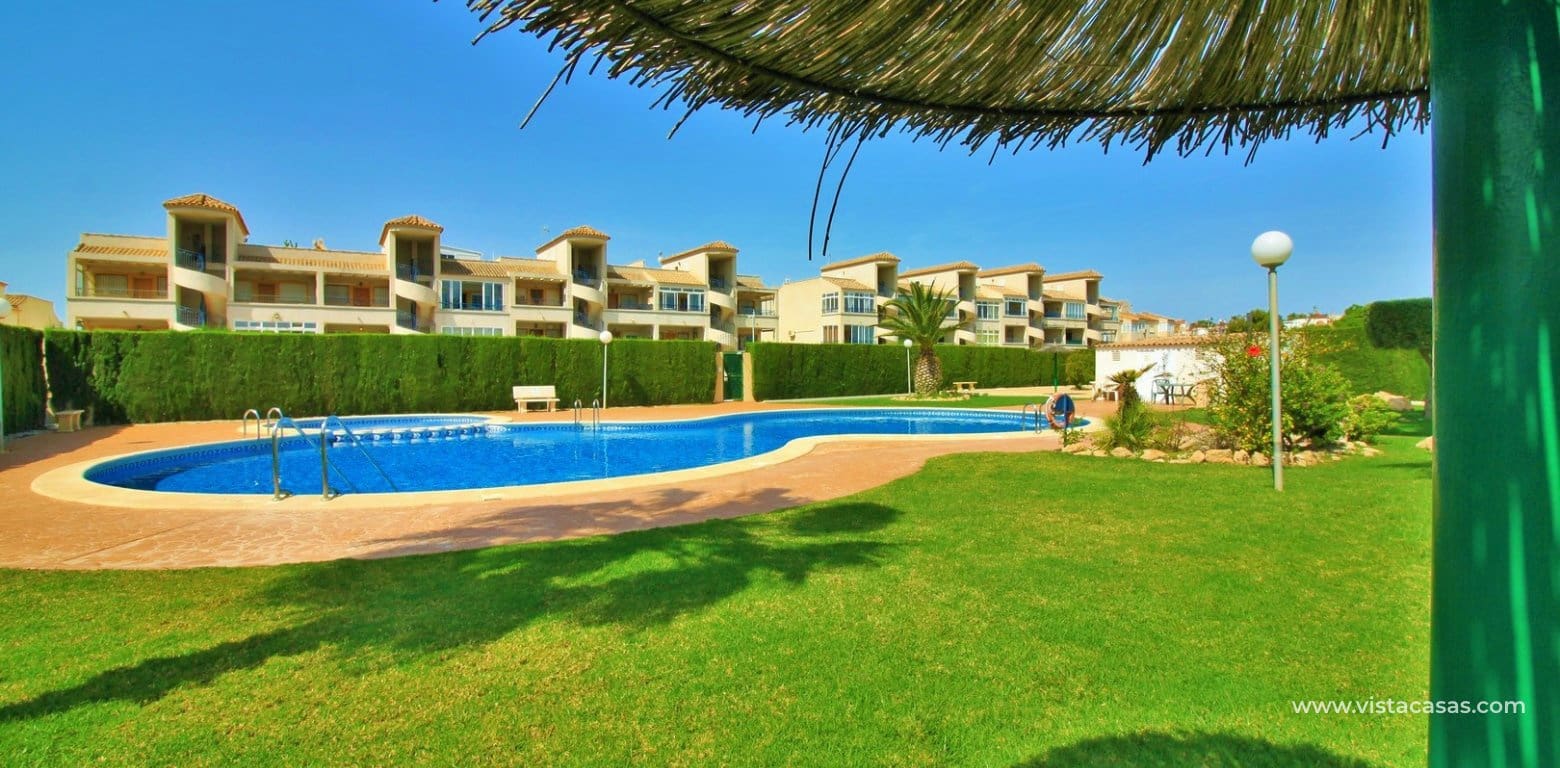 Apartamento de 2 habitaciones en Orihuela Costa en venta con piscina - 149.950 € (Ref: 9976527)