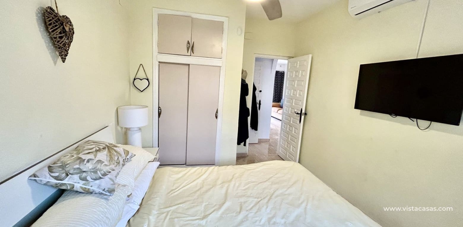 2 slaapkamer Bungalow te koop in Villamartin - € 205.000 (Ref: 9977731)
