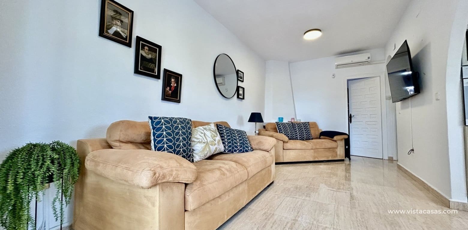 2 slaapkamer Bungalow te koop in Villamartin - € 205.000 (Ref: 9977731)