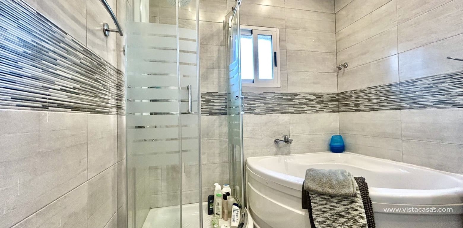 2 slaapkamer Bungalow te koop in Villamartin - € 205.000 (Ref: 9977731)