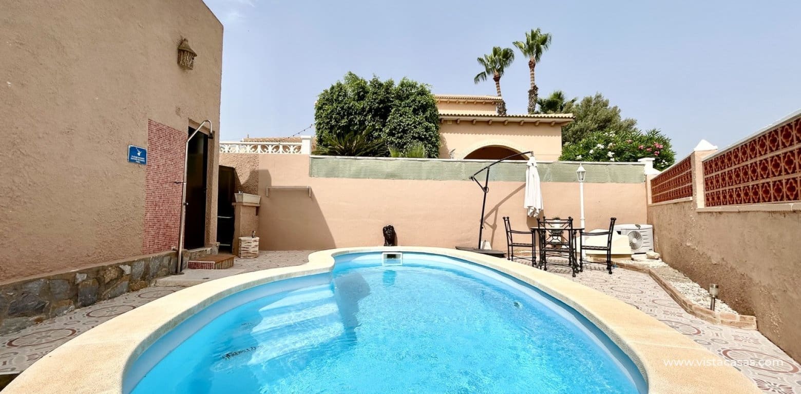 2 slaapkamer Bungalow te koop in Villamartin - € 205.000 (Ref: 9977731)