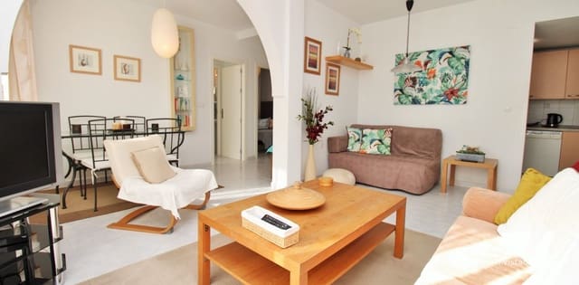 Apartamento de 2 habitaciones en Villamartin, Orihuela en venta con piscina - 164.000 € (Ref: 9977968)