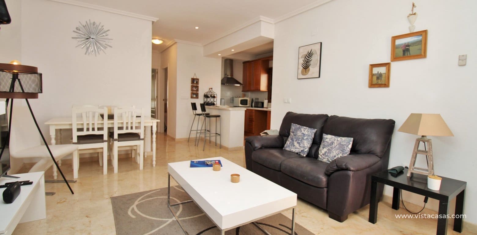 2 soverom Leilighet til salgs i Villamartin med svømmebasseng - € 199 950 (Ref: 9978029)