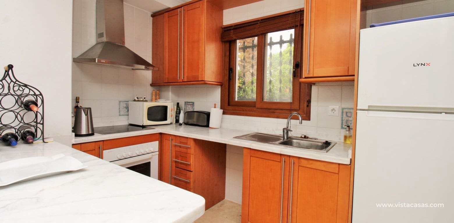 2 soverom Leilighet til salgs i Villamartin med svømmebasseng - € 199 950 (Ref: 9978029)