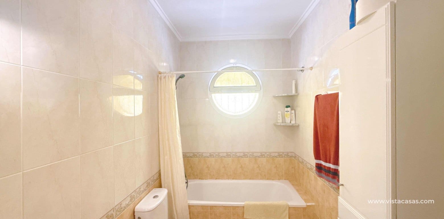 3 chambre Maison de Ville à vendre à Villamartin - 179 950 € (Ref: 9980073)