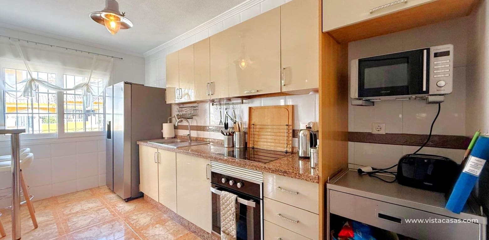 2 bedroom Apartment for sale in Villamartin - € 199,000 (Ref: 9980075)