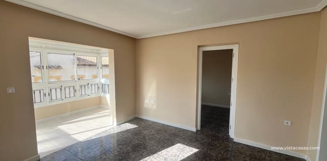 2 bedroom Apartment for sale in Playa Flamenca, Orihuela with pool - € 169,000 (Ref: 9990929)