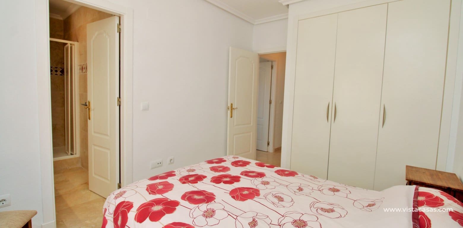 2 Zimmer Apartment zu verkaufen in Villamartin mit Pool - 189.950 € (Ref: 9993576)