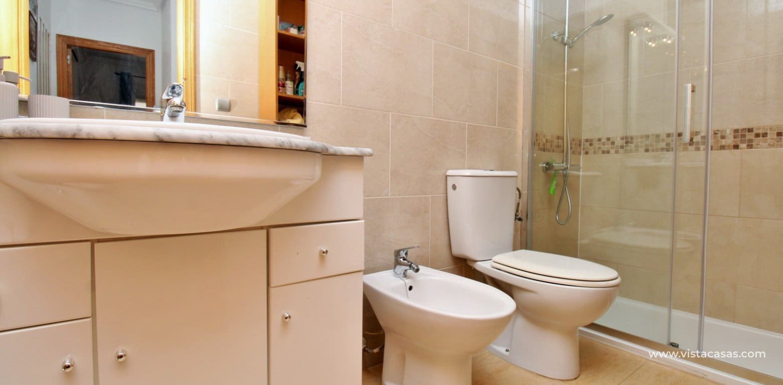 3 chambre Maison de Ville à vendre à Villamartin avec piscine - 199 950 € (Ref: 9996533)