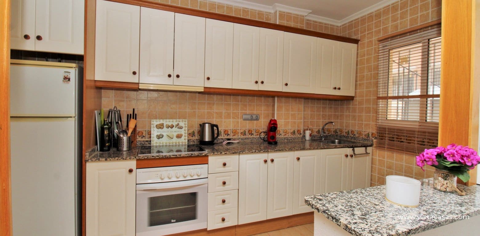3 chambre Maison de Ville à vendre à Villamartin avec piscine - 199 950 € (Ref: 9996533)