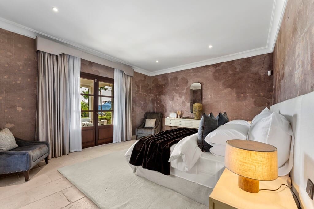 5 chambre Villa/Maison à vendre à Benahavis - 4 750 000 € (Ref: 10035963)