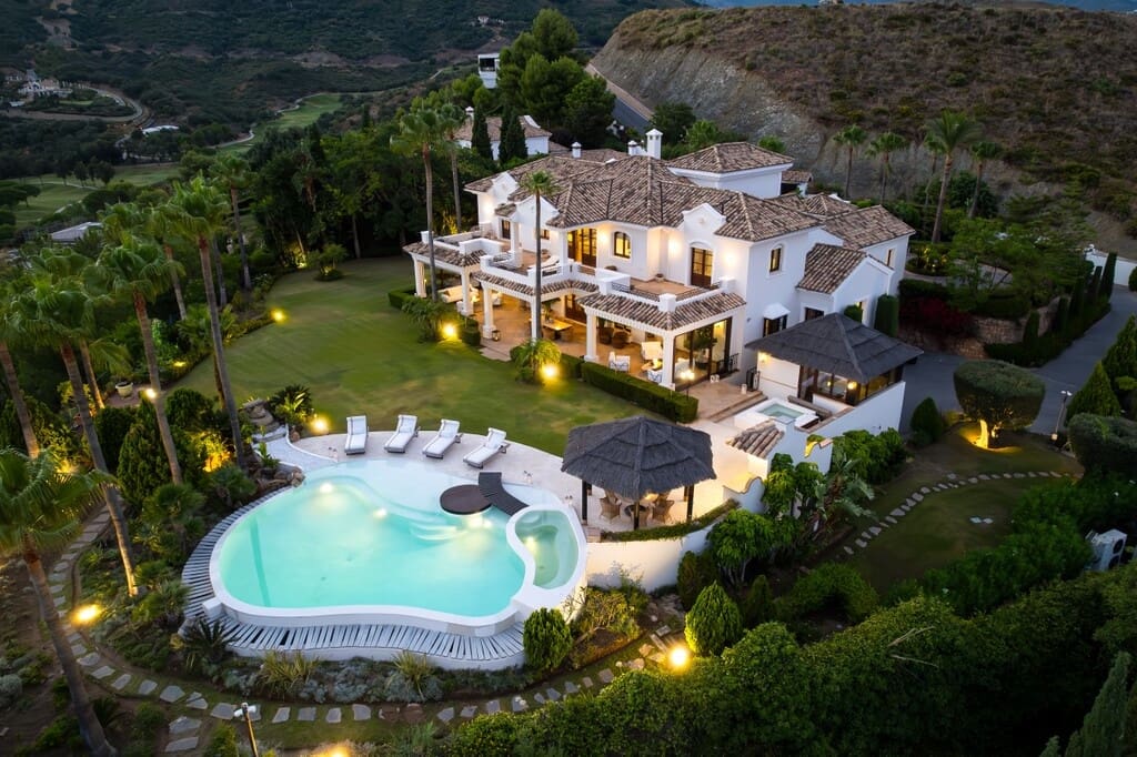 5 chambre Villa/Maison à vendre à Benahavis - 4 750 000 € (Ref: 10035963)