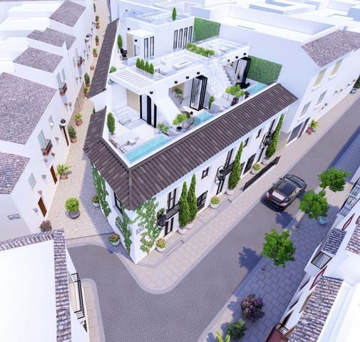 3 makuuhuone Omakotitalo myytävänä paikassa Estepona mukana uima-altaan - 525 000 € (Ref: 7135584)