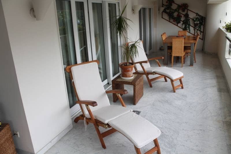 Apartamento de 3 habitaciones en Marbella en venta con piscina - 1.195.000 € (Ref: 7538613)