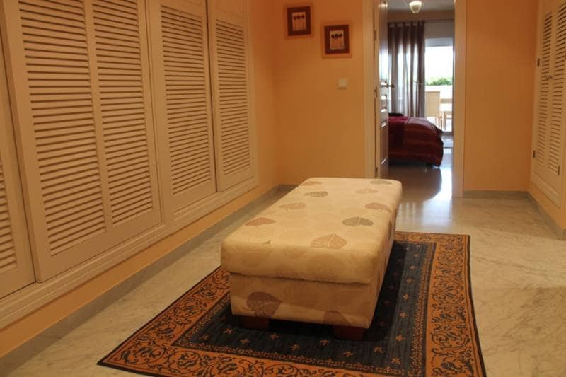 Apartamento de 3 habitaciones en Marbella en venta con piscina - 1.195.000 € (Ref: 7538613)