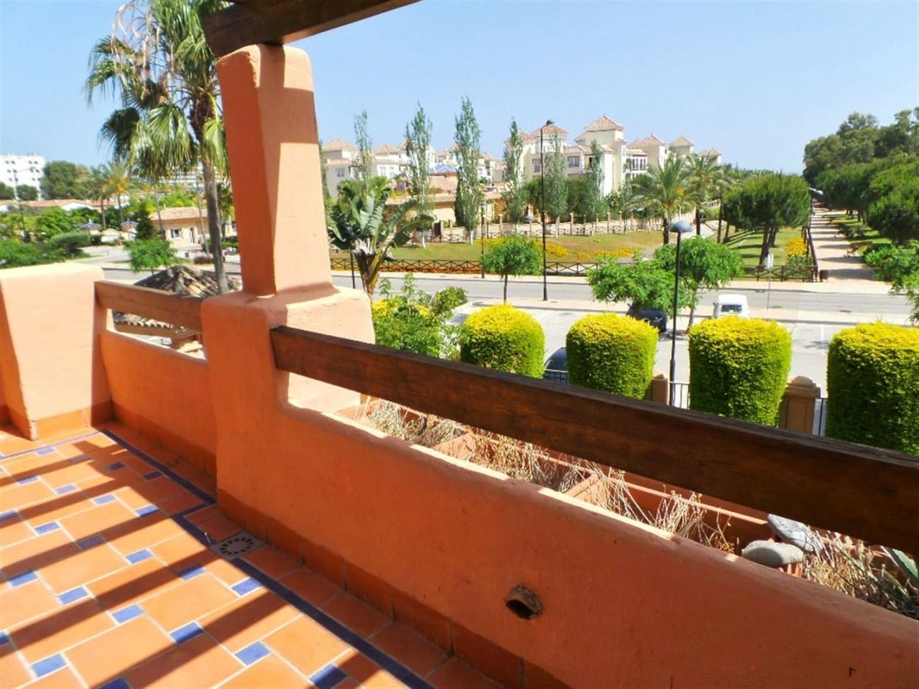 3 bedroom Apartment for sale in New Golden Mile with pool - € 350,000 (Ref: 7538617)