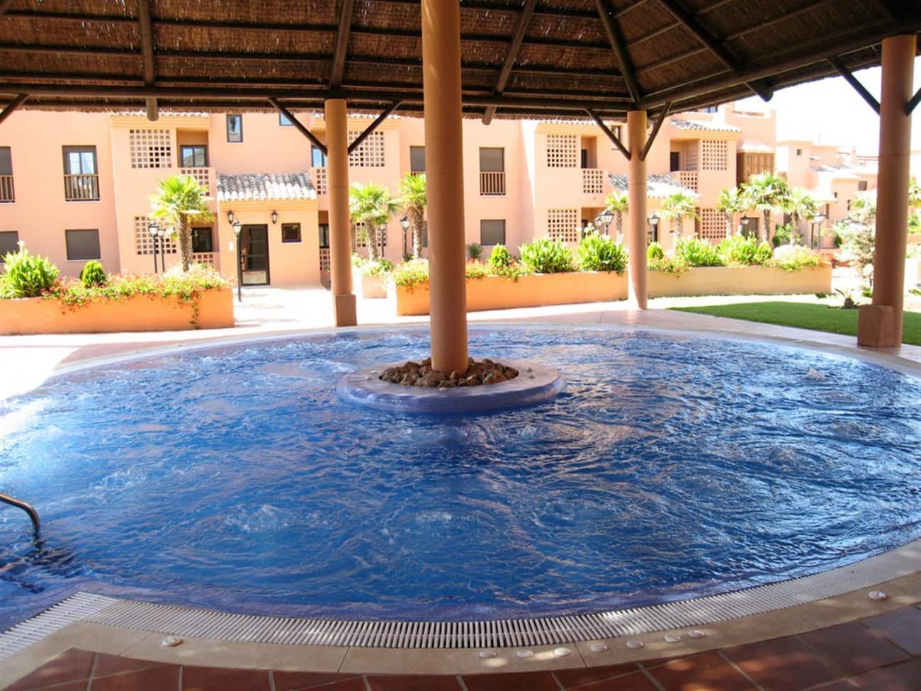 3 bedroom Apartment for sale in New Golden Mile with pool - € 350,000 (Ref: 7538617)