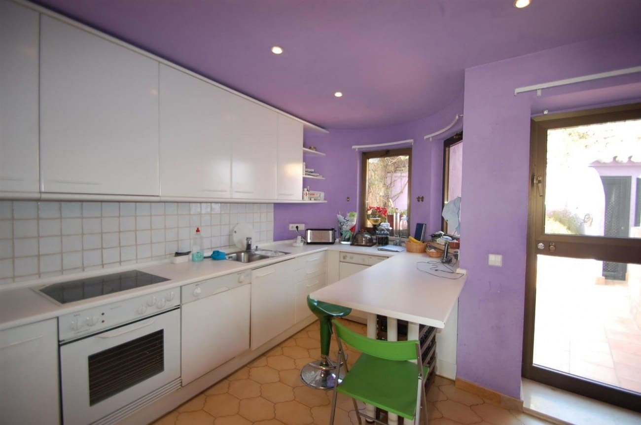 Casa de 2 habitaciones en Marbella en venta con piscina - 420.000 € (Ref: 7538620)