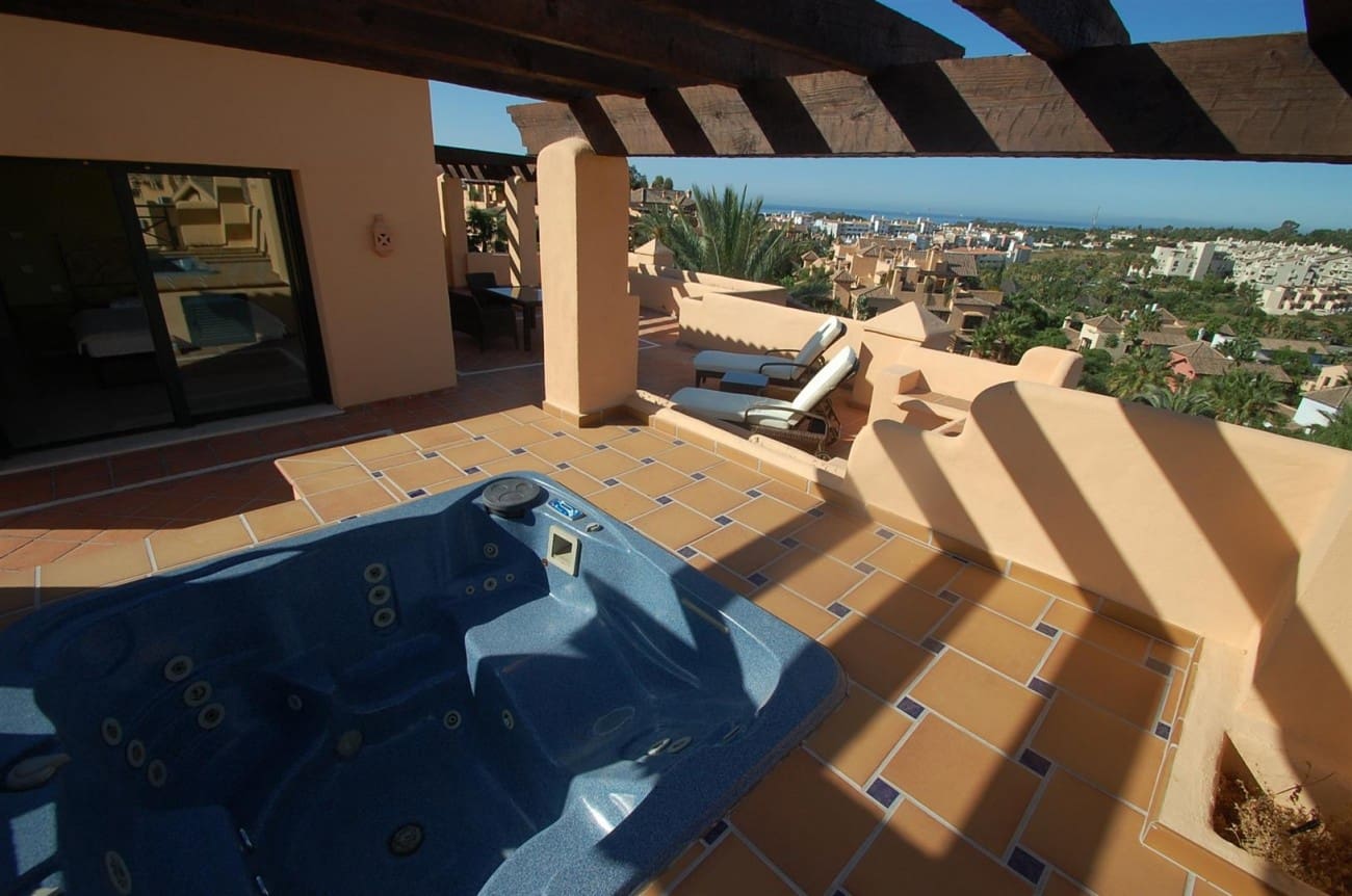 3 soveværelse Lejlighed til salg i Estepona med swimmingpool - € 550.000 (Ref: 7538635)