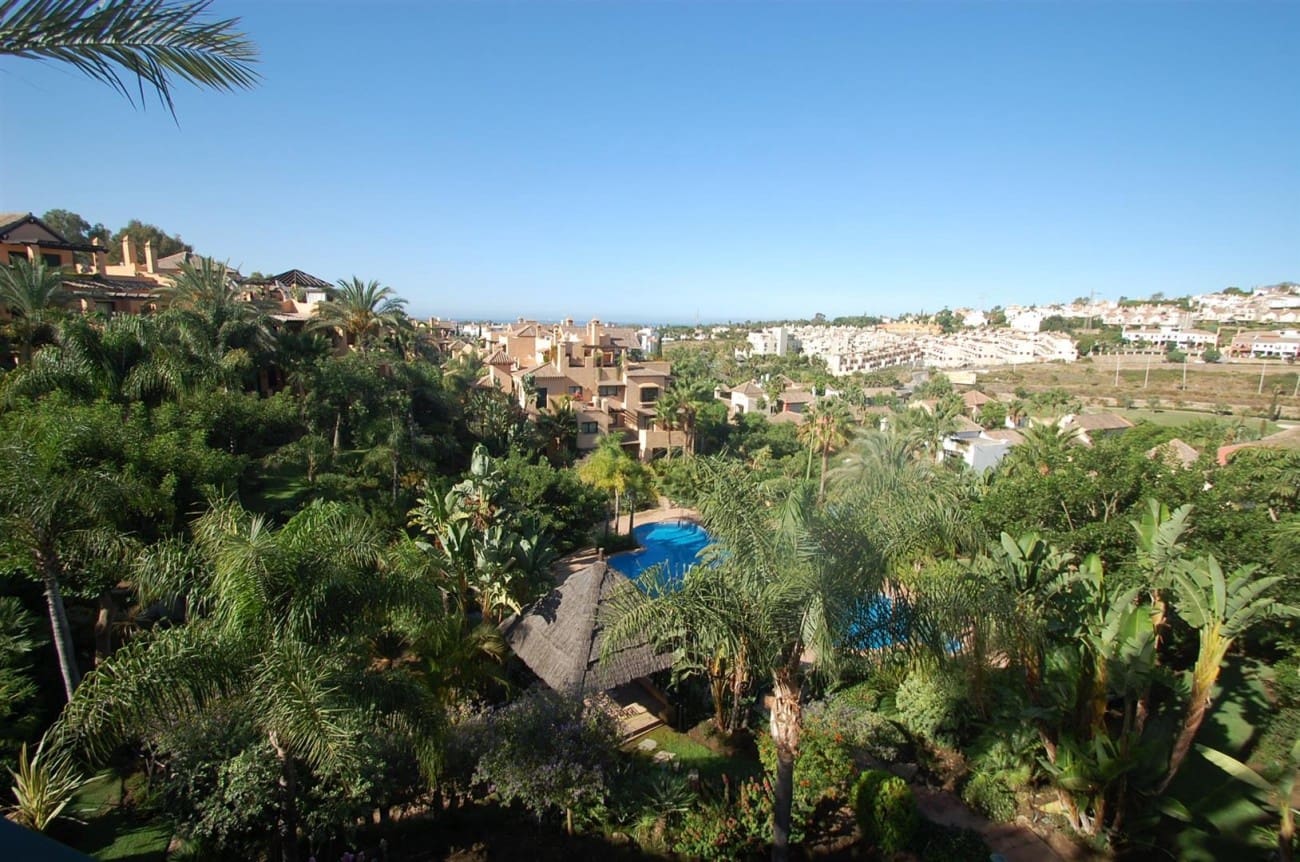 3 soveværelse Lejlighed til salg i Estepona med swimmingpool - € 550.000 (Ref: 7538635)