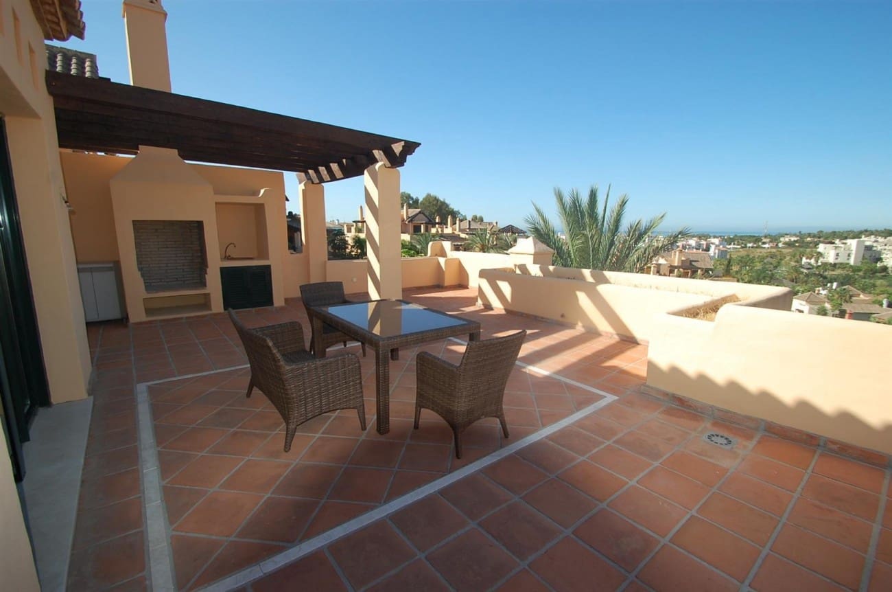 3 soveværelse Lejlighed til salg i Estepona med swimmingpool - € 550.000 (Ref: 7538635)