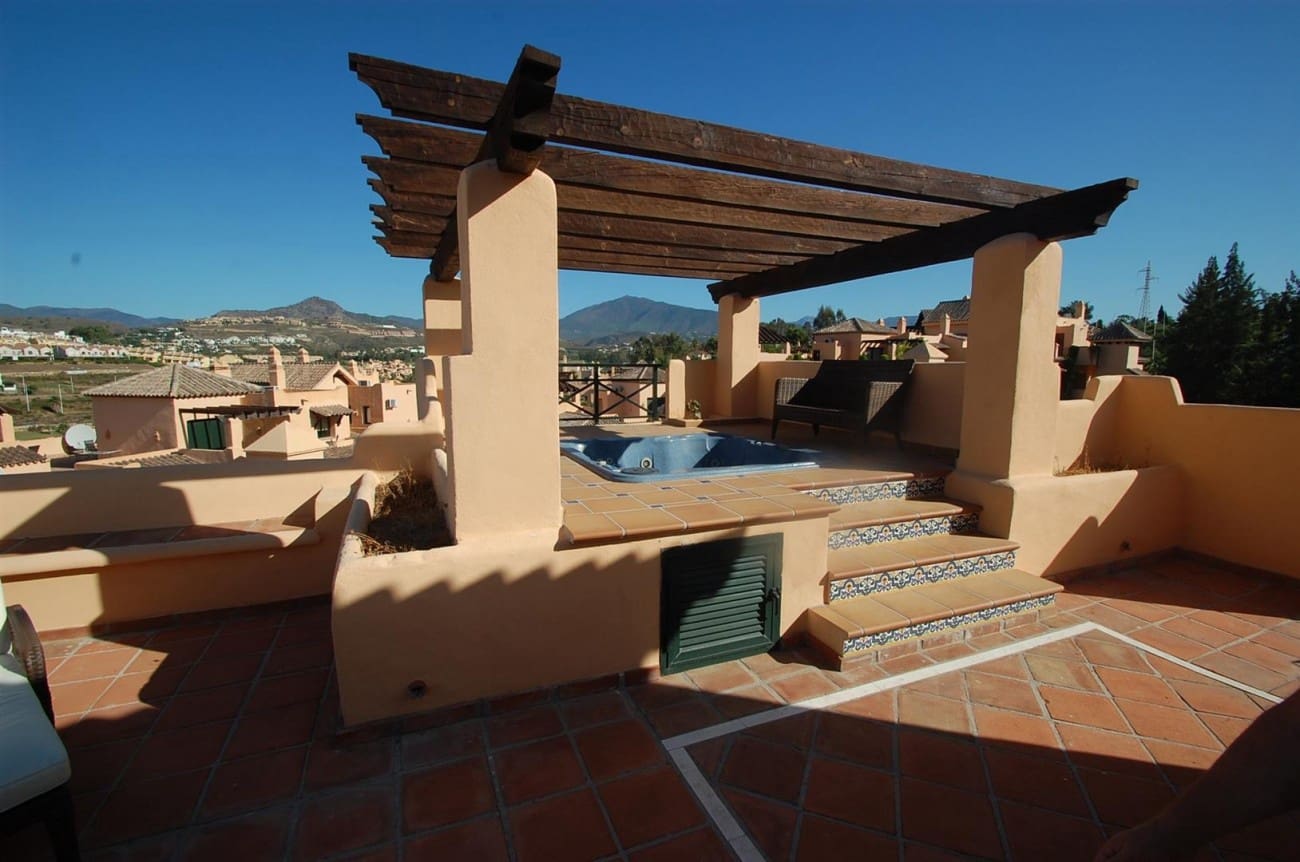 3 soveværelse Lejlighed til salg i Estepona med swimmingpool - € 550.000 (Ref: 7538635)