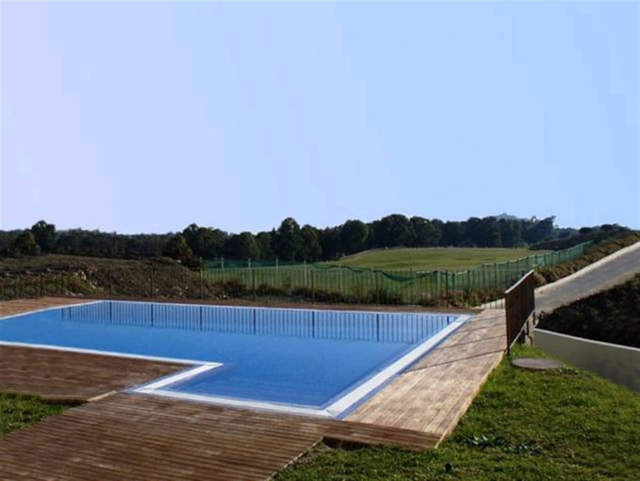 5 slaapkamer Villa te koop in Benahavis met zwembad - € 1.250.000 (Ref: 7538664)