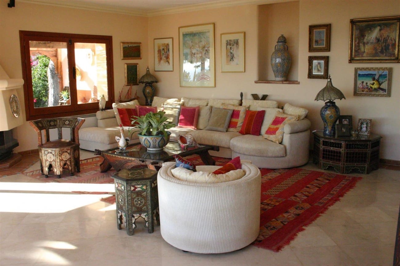 Chalet de 5 habitaciones en Marbella en venta con piscina - 1.700.000 € (Ref: 7538672)