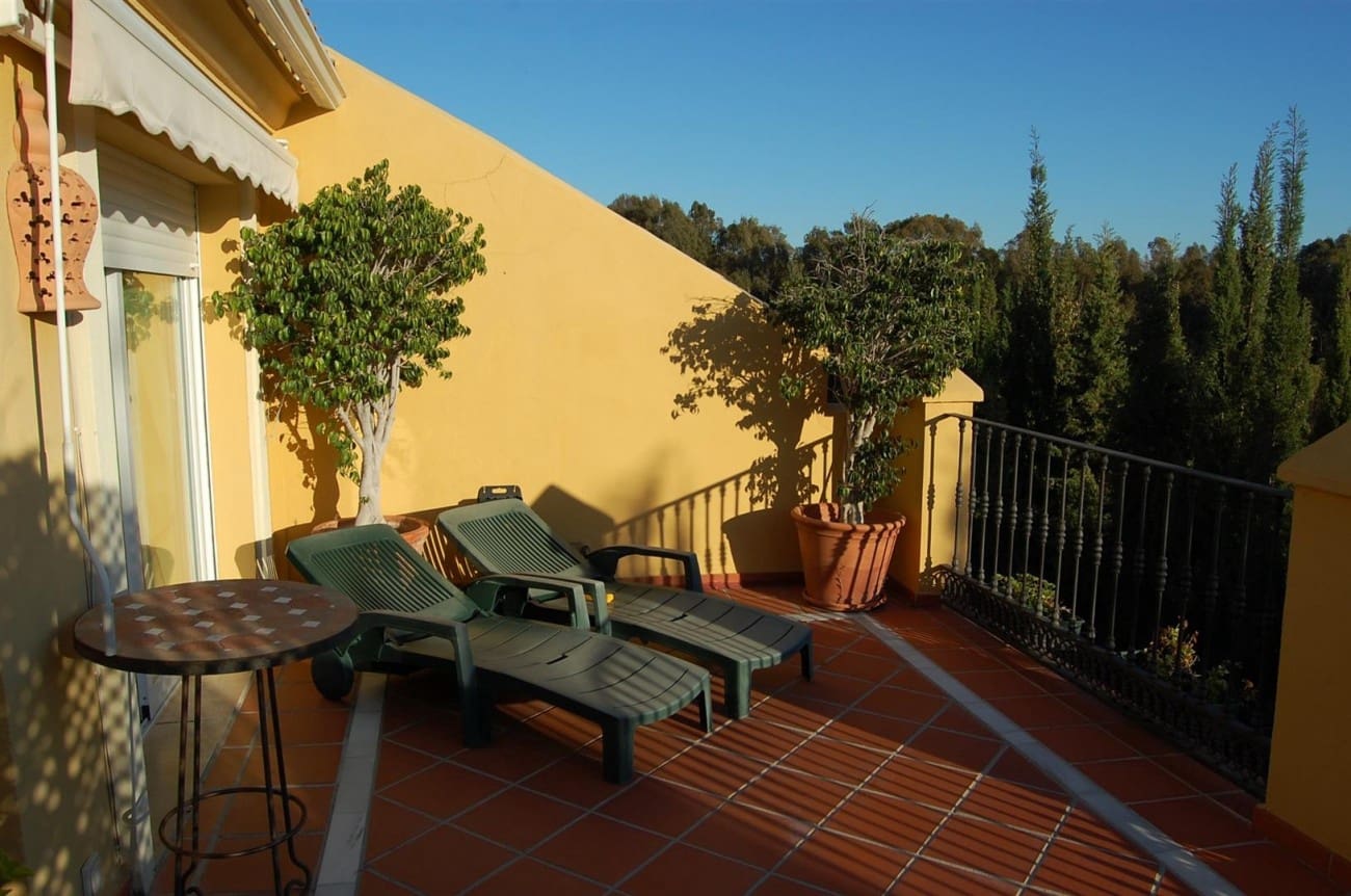 3 chambre Maison de Ville à vendre à Marbella avec piscine - 500 000 € (Ref: 7538681)