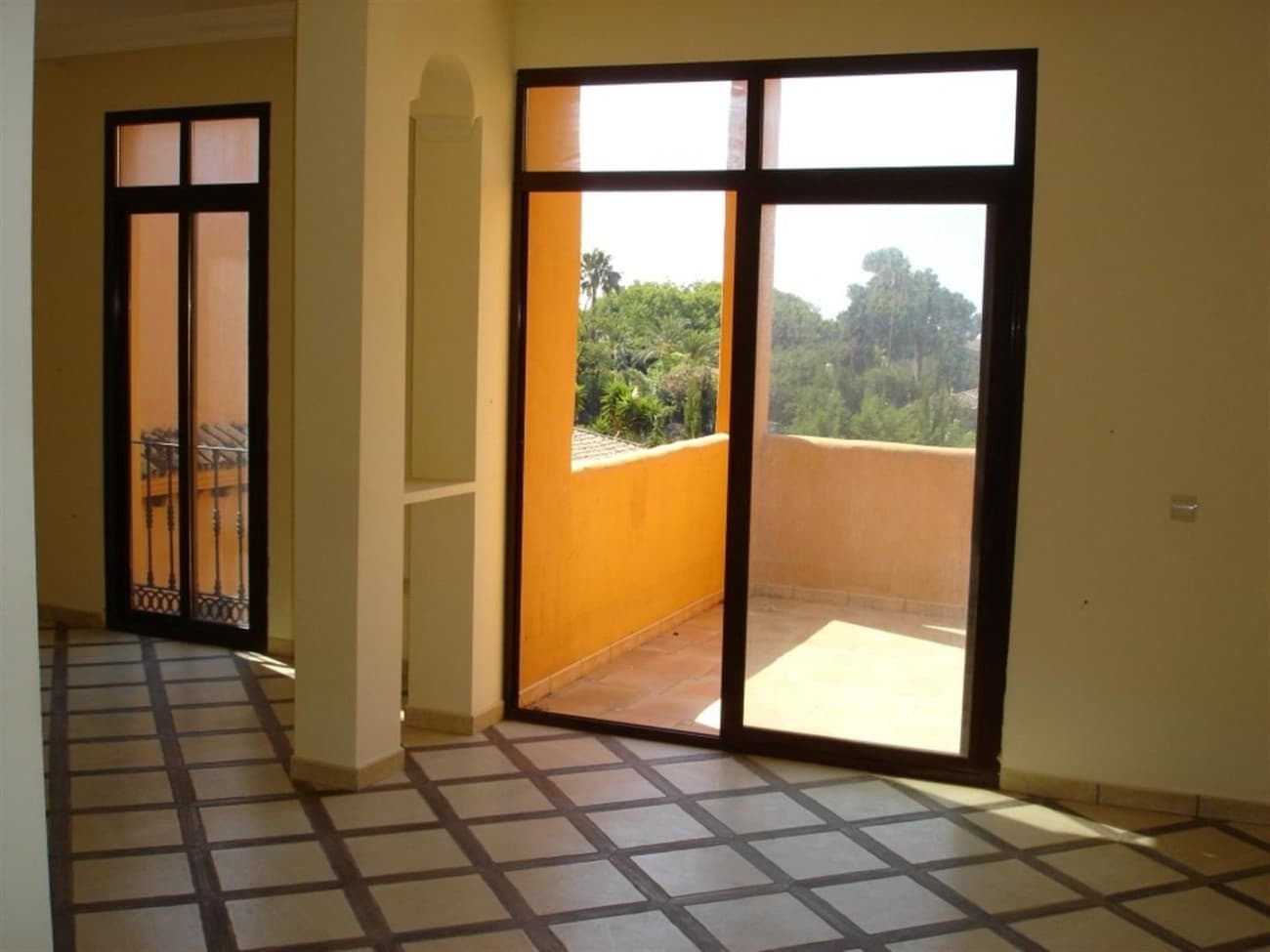 2 soverom Leilighet til salgs i New Golden Mile med svømmebasseng - € 329 000 (Ref: 7538687)