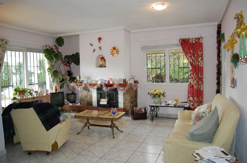 3 camera da letto Villa in vendita in Estepona - 380.000 € (Rif: 7538692)