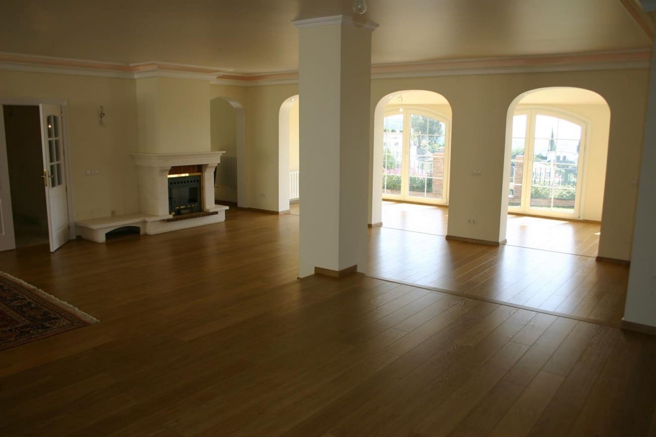 Chalet de 5 habitaciones en Marbella en venta con piscina - 2.350.000 € (Ref: 7538696)