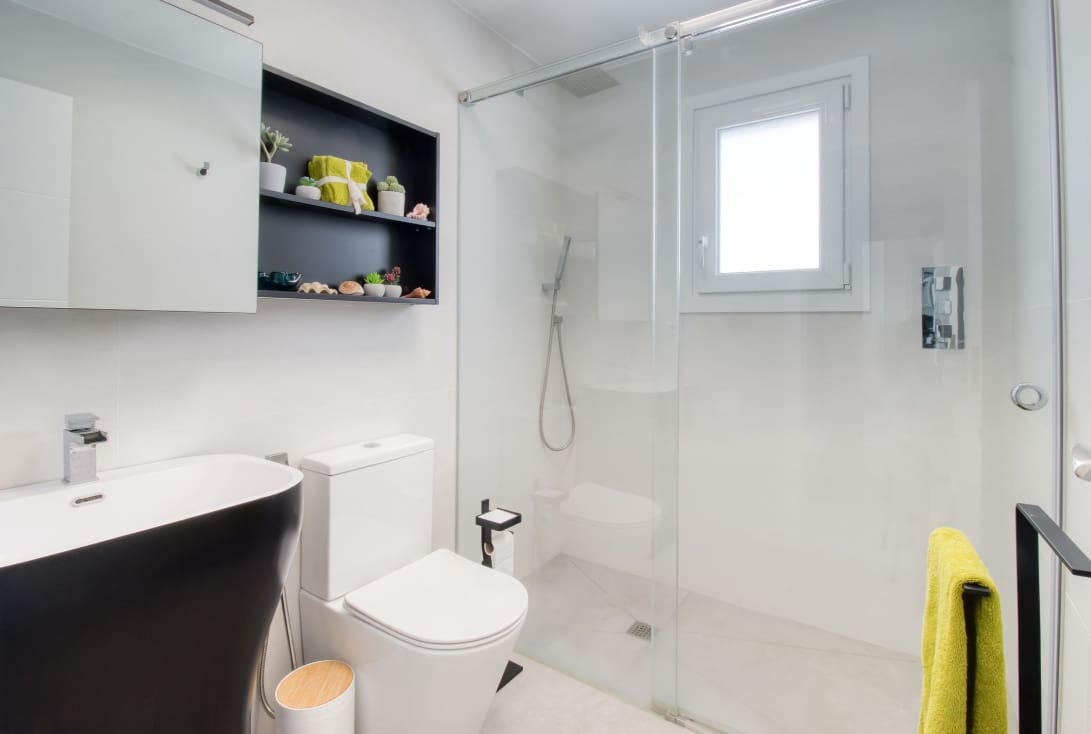 4 slaapkamer Villa te koop in Bahia Dorada met zwembad - € 1.295.000 (Ref: 7541023)