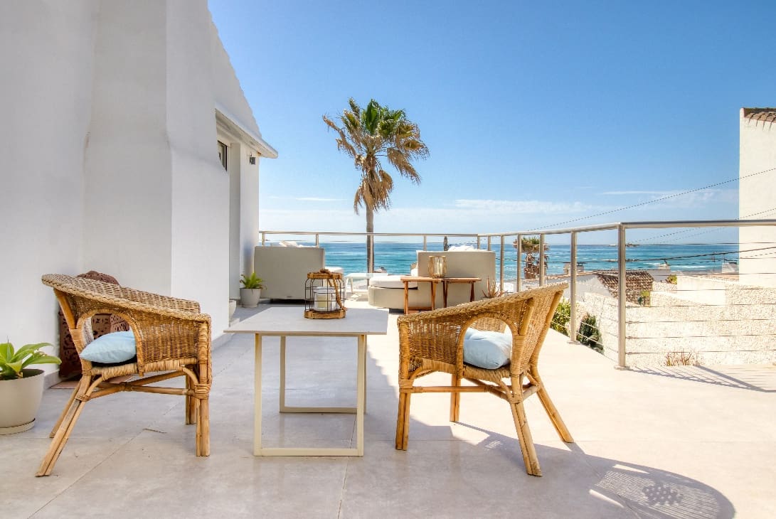 4 slaapkamer Villa te koop in Bahia Dorada met zwembad - € 1.295.000 (Ref: 7541023)